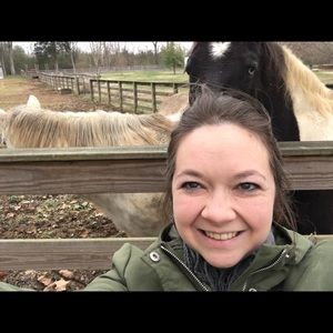 Meet your Posher, Ashley